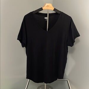 Old Navy Black V-Neck Everywhere Short Sleeve Tee XL Tall